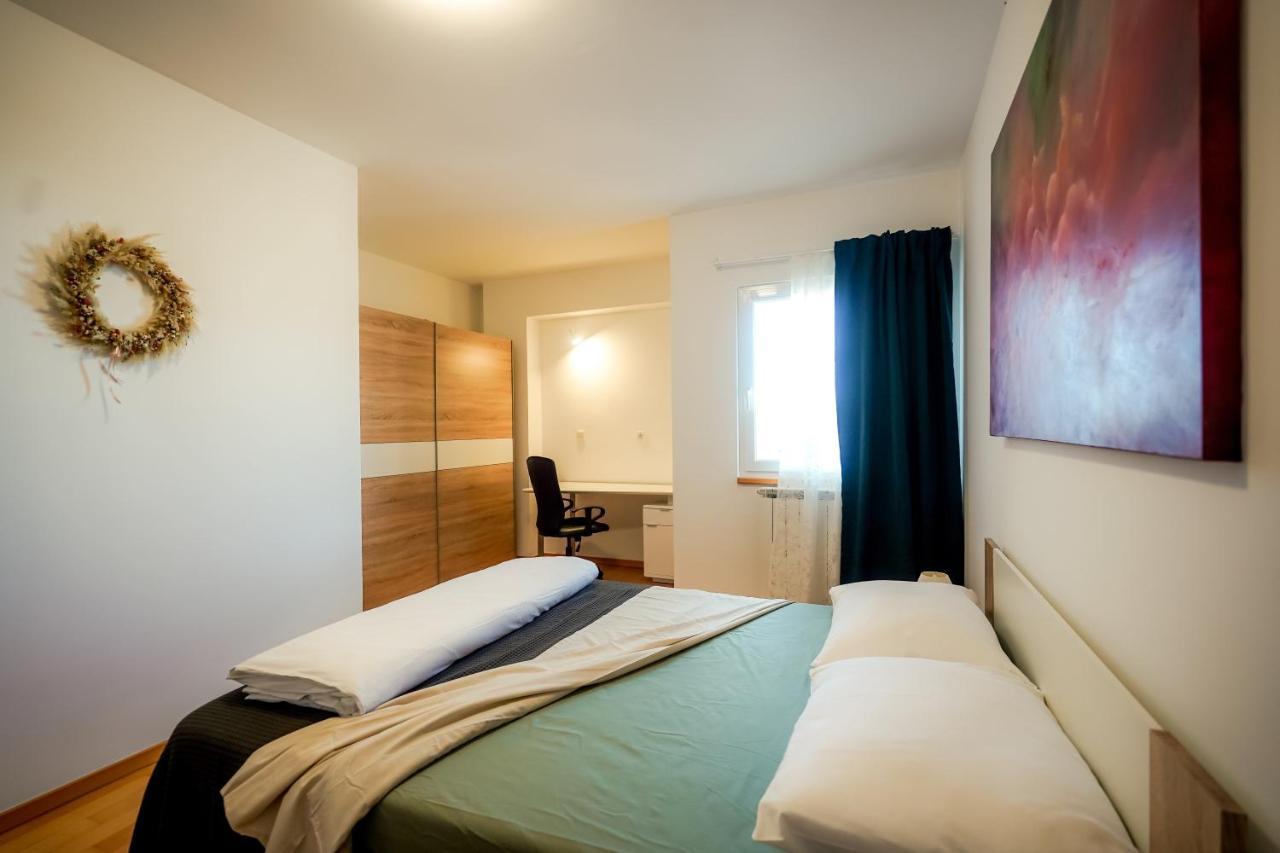 Apartment Rondo Pula Lovely And Sunny Exterior foto