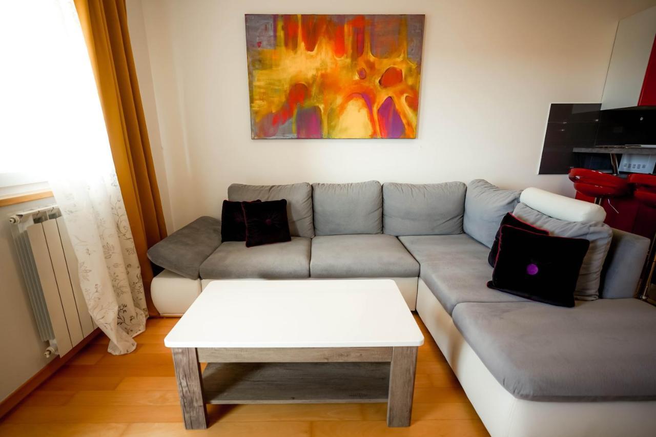 Apartment Rondo Pula Lovely And Sunny Exterior foto